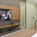 Daire Galeria's Rooms, Tirana, Self Check-in *