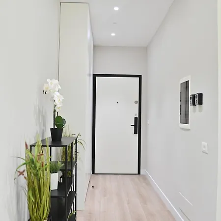 Galeria's Rooms, Tirana, Self Check-in * تيرانا