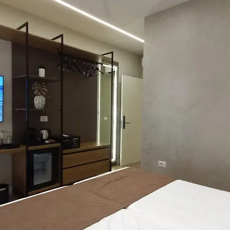 Galeria's Rooms, Tirana, Self Check-in شقة