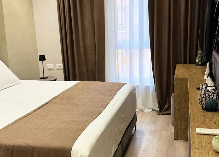 Galeria's Rooms, Tirana, Self Check-in דירה טיראנה