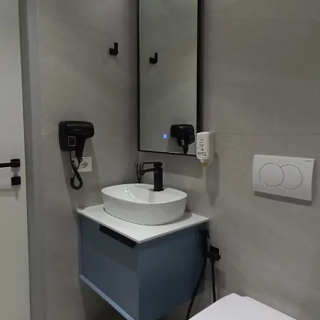 Galeria's Rooms, Tirana, Self Check-in Tirana