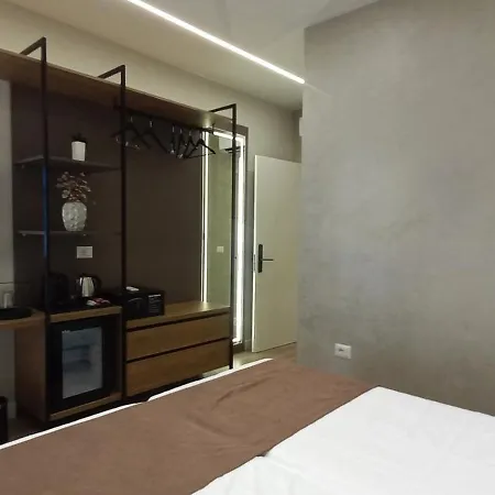 Galeria's Rooms, Tirana, Self Check-in Apartment
