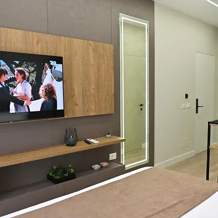 Apartment Galeria's Rooms, Tirana, Self Check-in *